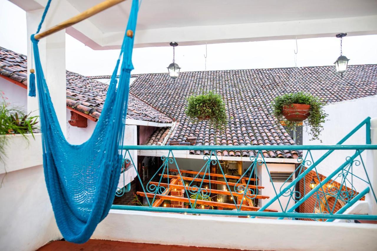 Hostal Victoria Granada Exterior foto
